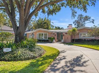 1131 Snell Isle Blvd NE, Saint Petersburg, FL 33704