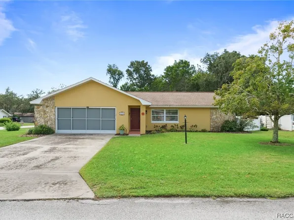 4134 S Winding Oaks Dr, Homosassa, FL 34446