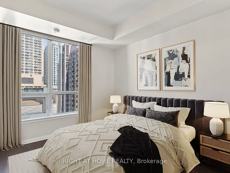 35 Hayden St #1409 — Photo 1