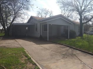 5071 Nell St, Fort Worth, TX 76119