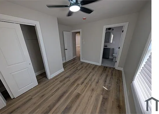 8305 S Seeley Ave — Photo 25