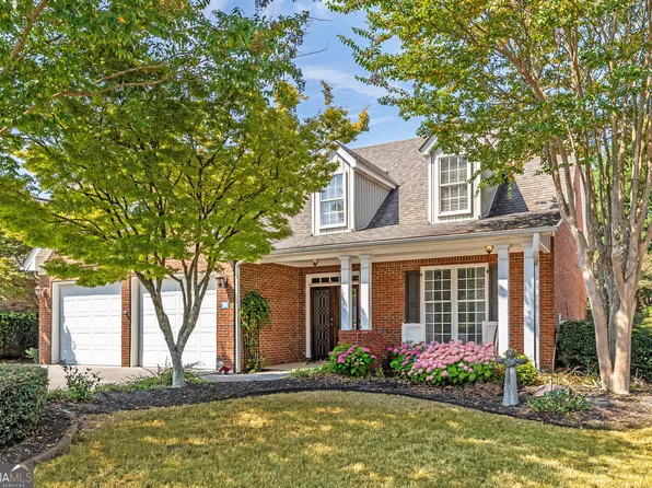 815 Windsor Place Cir SW, Grayson, GA 30017