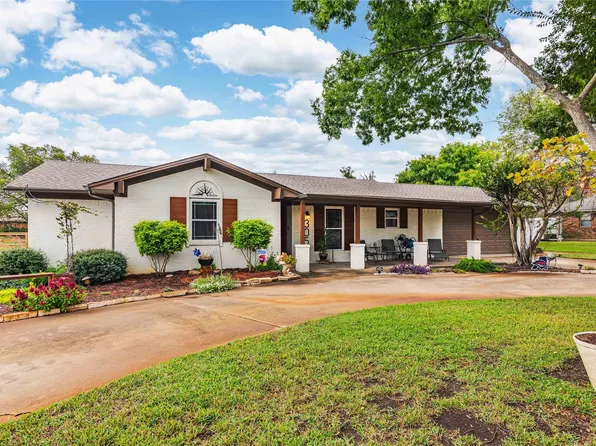 305 Janis Ln, Aubrey, TX 76227