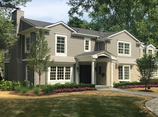 646 N Glengarry Rd, Bloomfield Hills, MI 48301