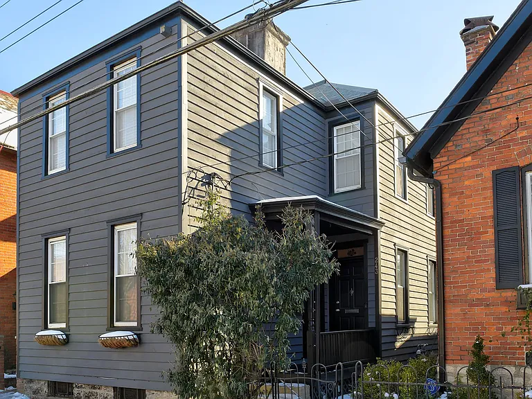 243 Jackson St — Photo 1