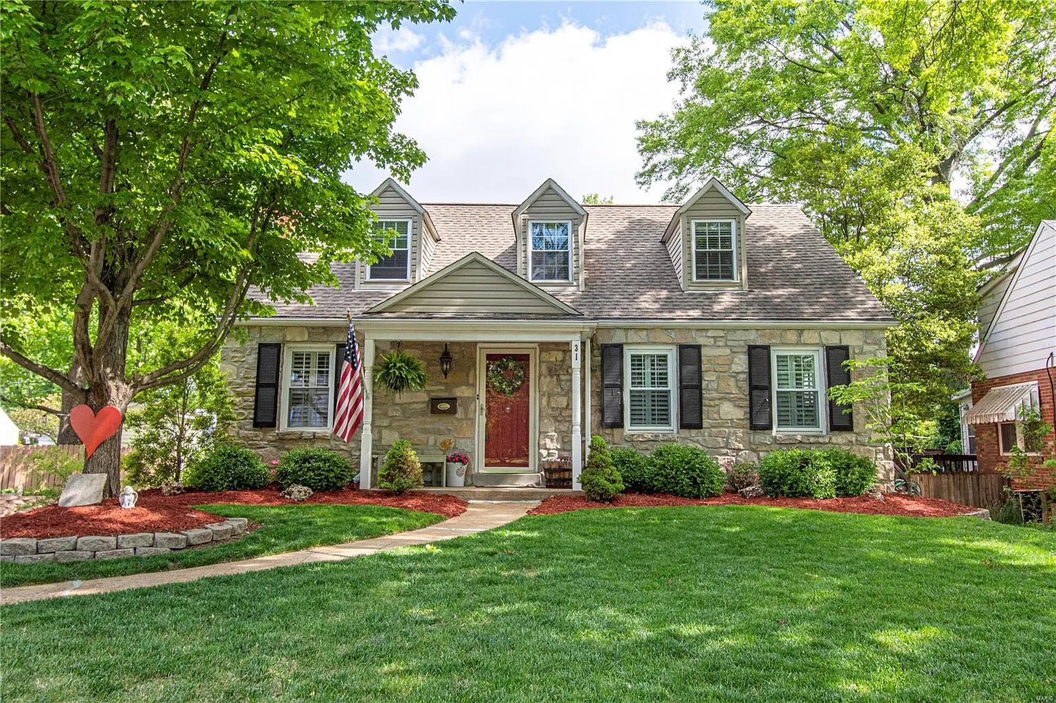 31 Holly Dr photo 1