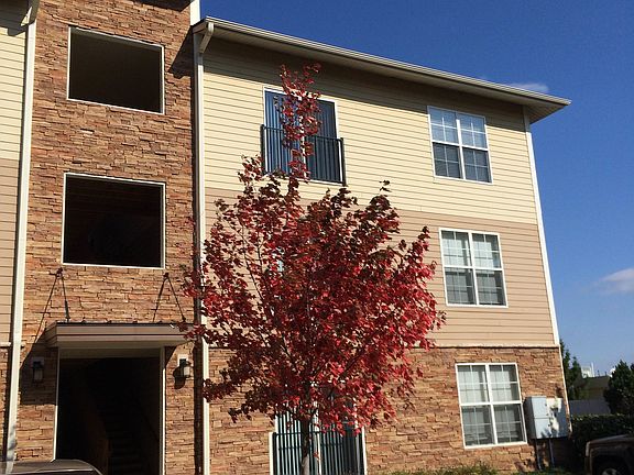 5th image of 777 Worthington Woods Blvd Ste 304