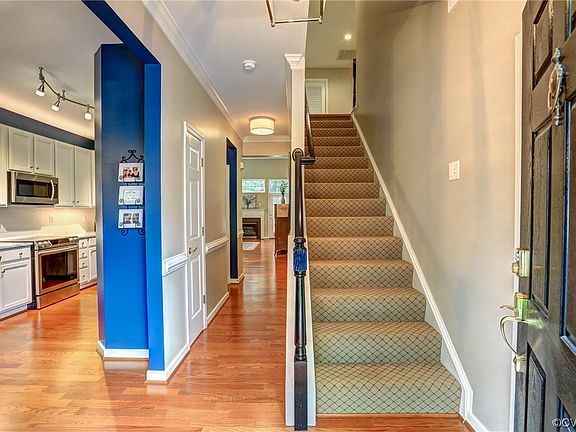4th image of 5715 Park Creste Dr