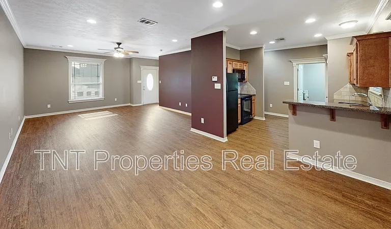 2830 Horseback Dr — Photo 10