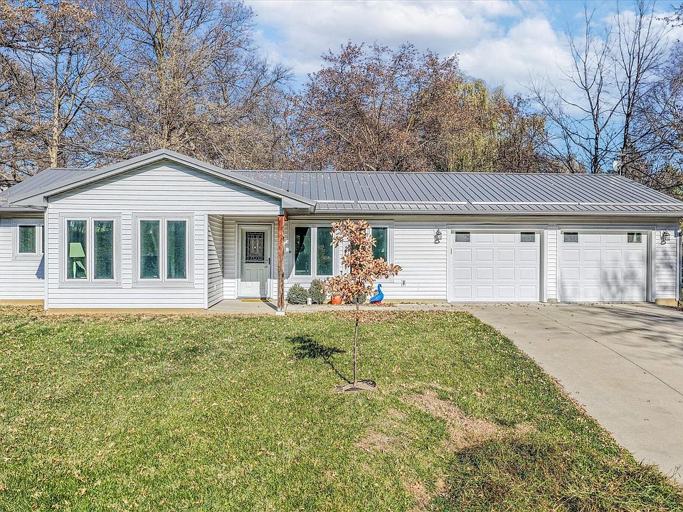 1st image of 124 Glen Ave