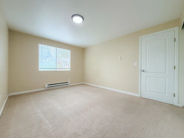 1011 156th Ave NE #C316 — Photo 10