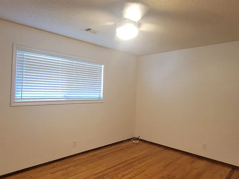 21855 Belmont Dr — Photo 11