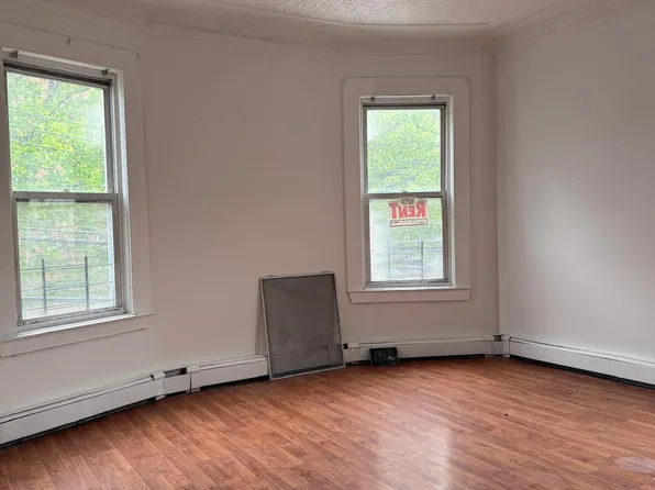 (undisclosed Address), Bronx, NY 10461