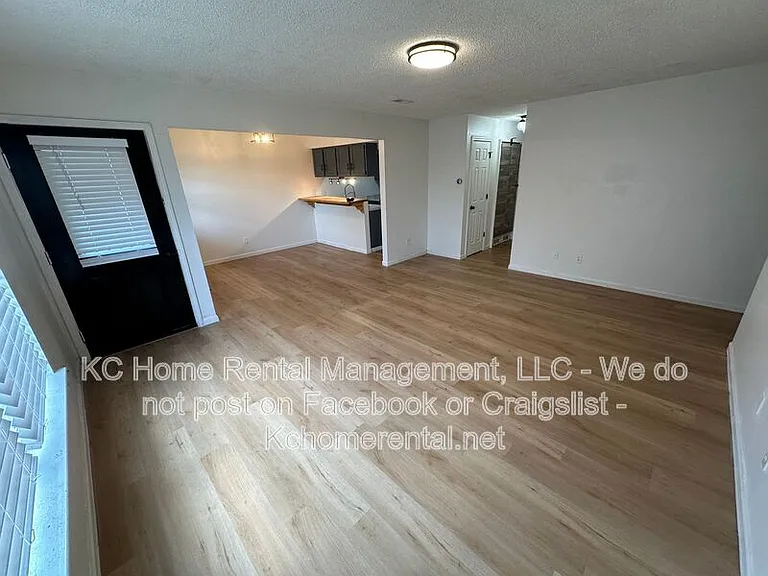 300 Osage St #A — Photo 11