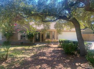 2744 Gable Lake Rd, Navarre, FL 32566