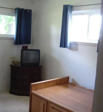4th image of 5833 Lake St