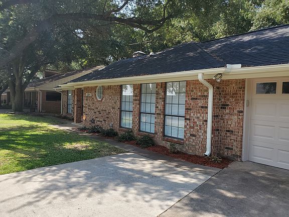 4th image of 10840 Jeanell Dr