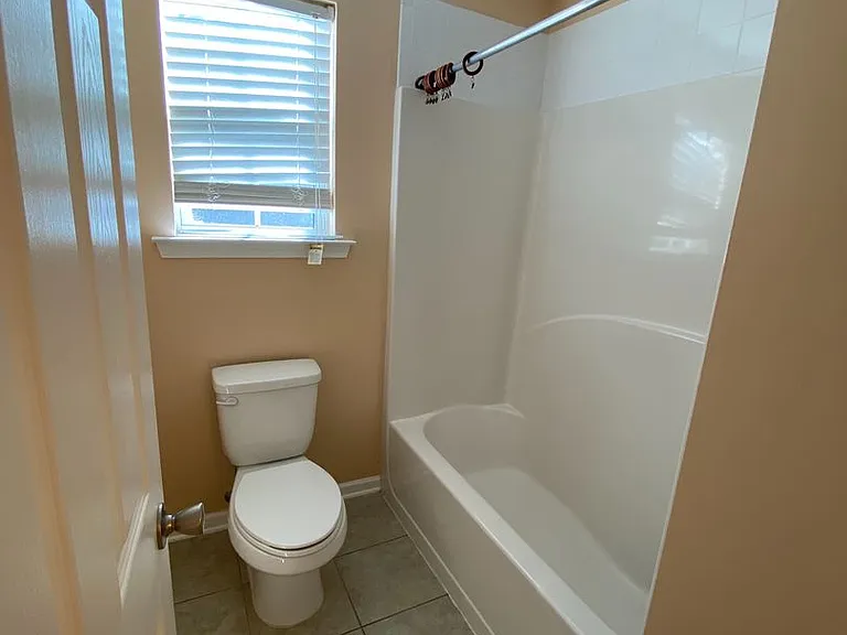1002 Dorset Ln — Photo 27