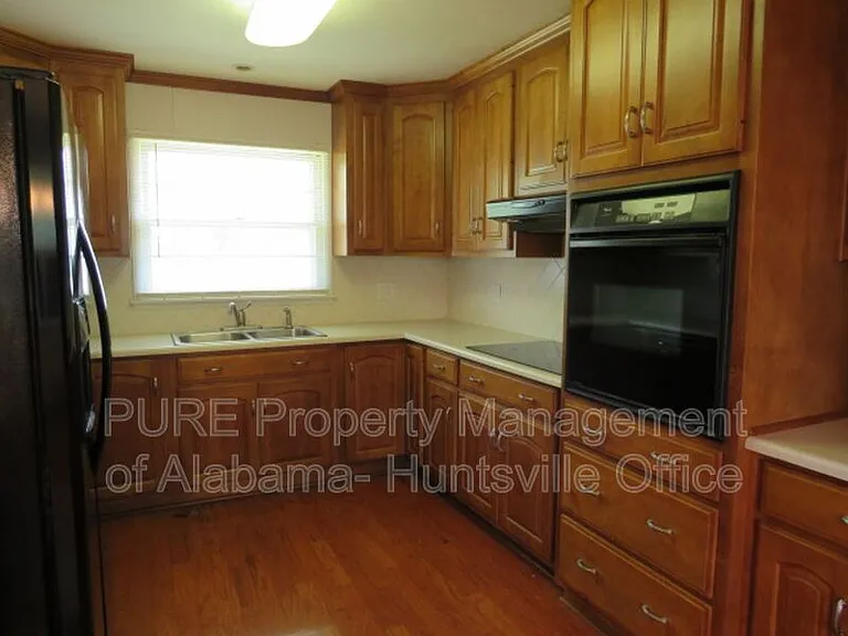 4700 Sparkman Dr NW — Photo 7