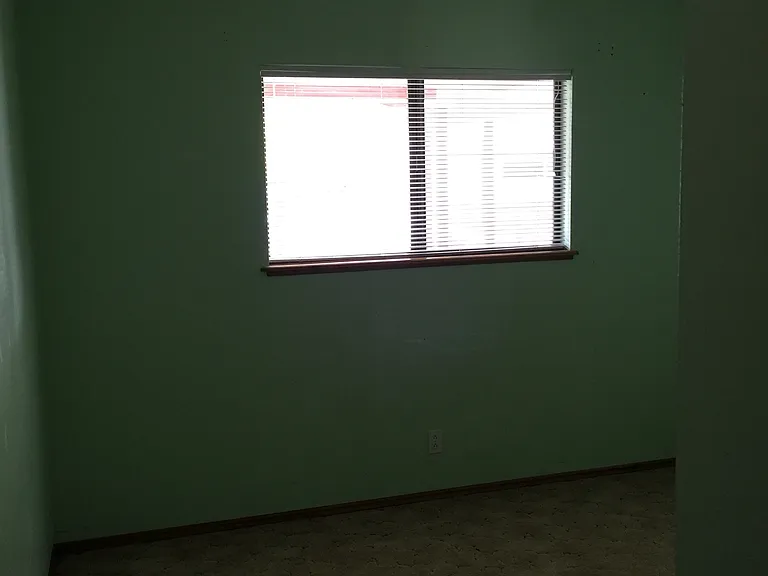 1203 Hendrix Ave — Photo 4