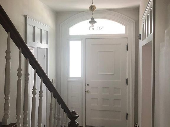 2nd image of 5 Greenwood St #1