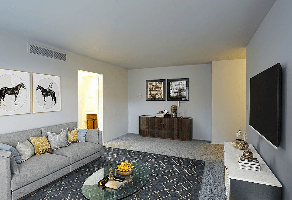 House of Botsford 20810 Botsford Dr Farmington Hills MI Zillow