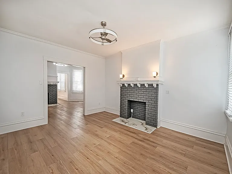 624 N Sheridan Ave — Photo 2