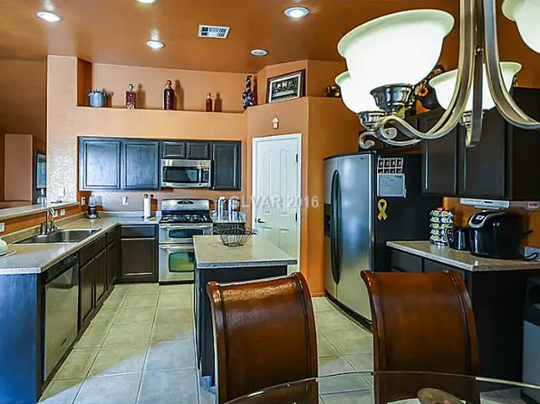 6513 Redshank Ln, North Las Vegas, NV 89084