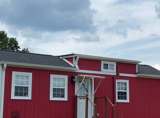 1836 Falcon Rd, East Bend, NC 27018