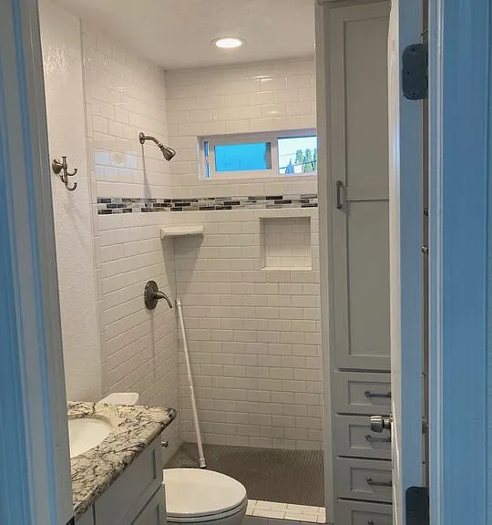 15134 Poplar Ave — Photo 3