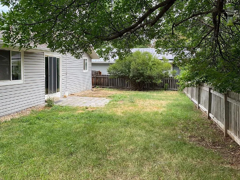4547 Beachcomber Ct — Photo 12