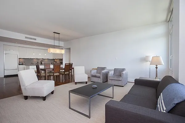 Rented by Olshan Realty | media 4