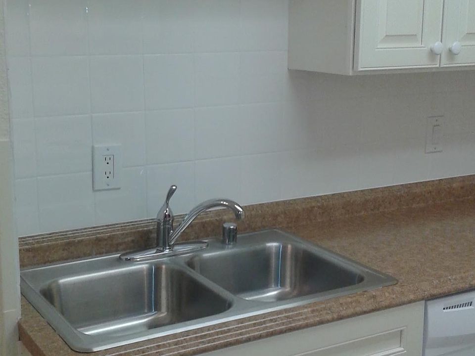 2nd image of 38627 Cherry Ln APT 108