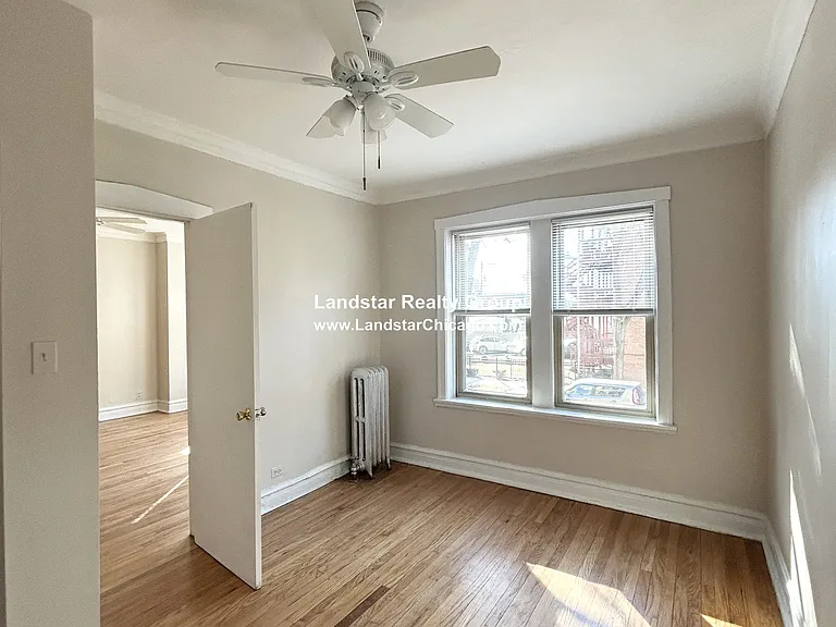2956 W Belle Plaine Ave #2N — Photo 6