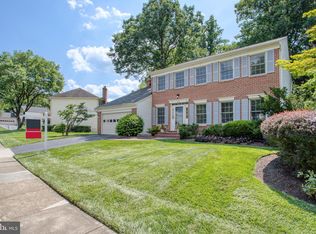 7852 Roundabout Way, Springfield, VA 22153
