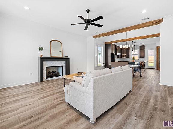 4th image of 17739 Empress Dr