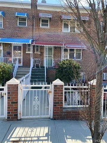 1st image of 1114 E 212th St