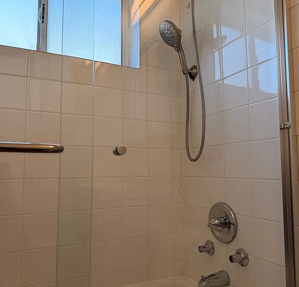 1405 Oak Grove Ave #107 — Photo 7