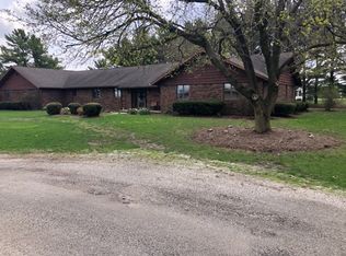 406 Sycamore Ln, Allerton, IL 61810