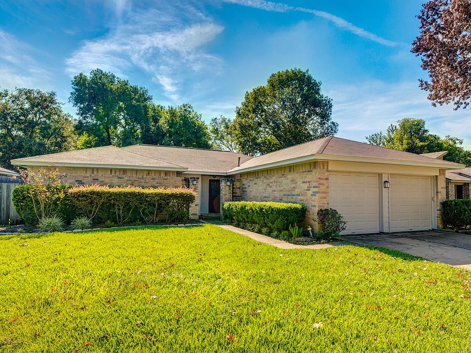 1st image of 1102 Mayweather Ln