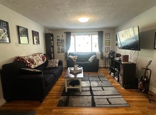 365 Faneuil St APT 8, Brighton, MA 02135