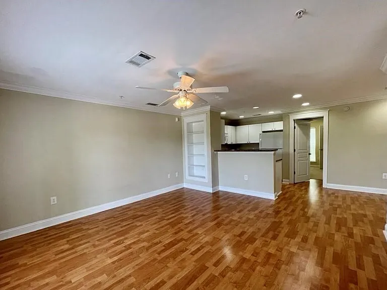 1725 Harvey Mitchell Pkwy S #1927 — Photo 2
