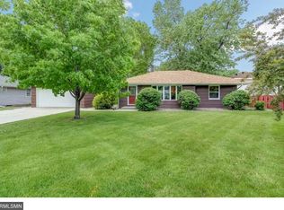 8840 Elliot Ave S, Bloomington, MN 55420