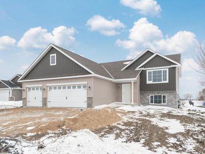 907 Emily Ct NE, Montgomery, MN, 56069