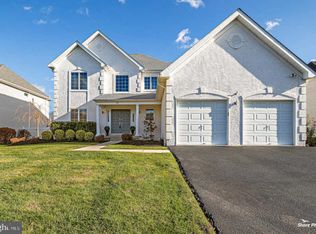 85 Brooks Rd, Moorestown, NJ 08057