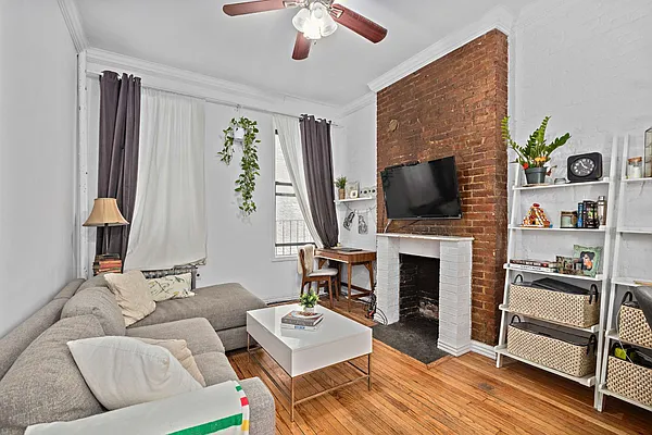 Rented by Keller Williams NYC | media 7
