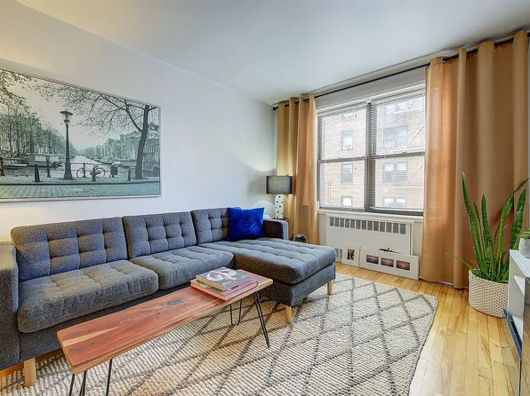 34-20 78th St APT 3F, Jackson Heights, NY 11372