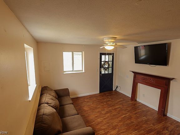 2nd image of 710 21st St