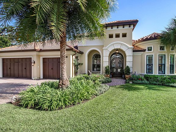 4th image of 208 Mariela Ct
