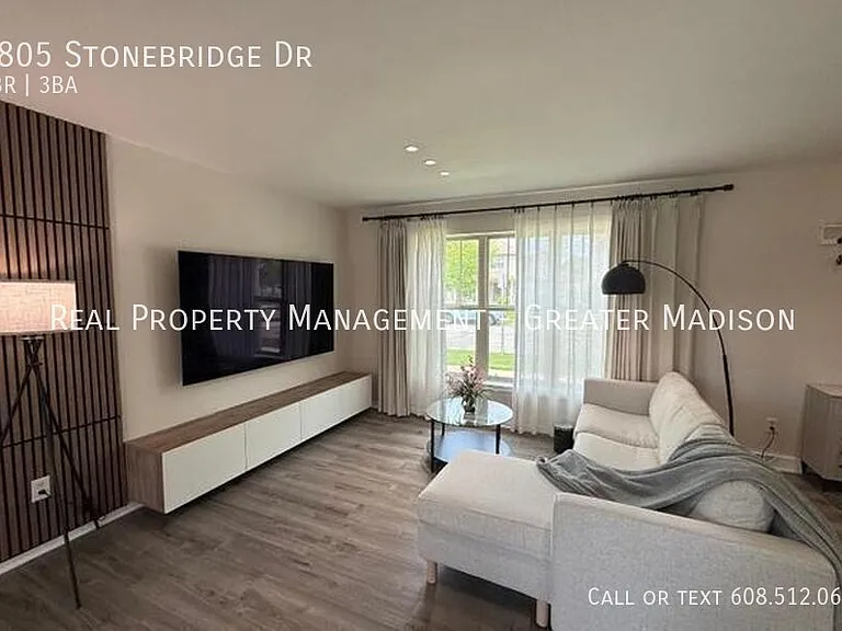 3805 Stonebridge Dr — Photo 2